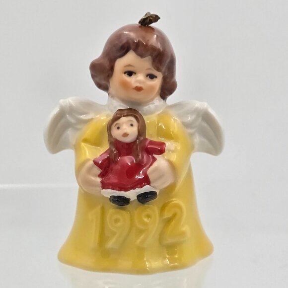 Goebel Hummel Angel Bell Ornament 1992 Yellow Seventeenth Edition w/ Box - Picture 1 of 10